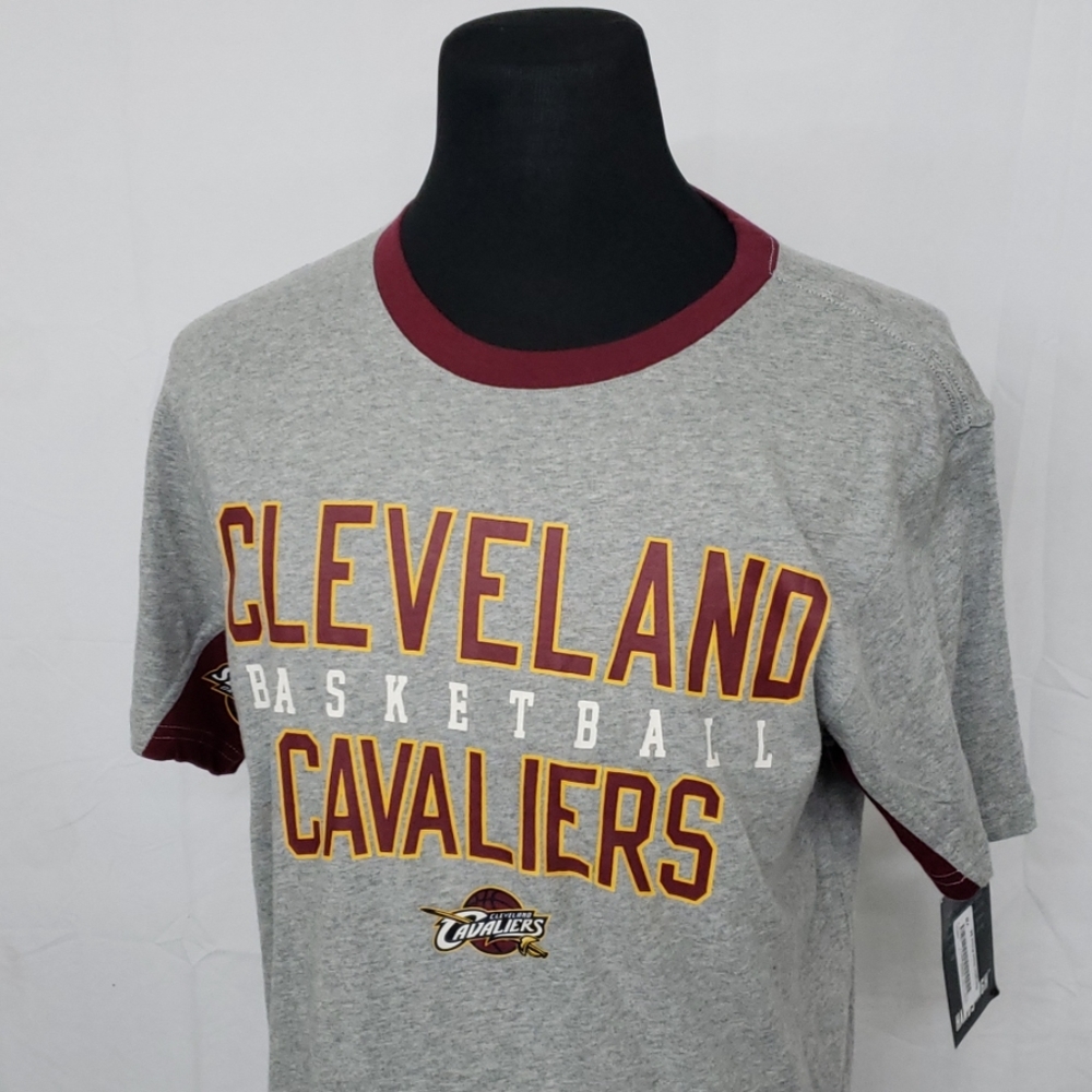 Cleveland Cavaliers S/S Graphic Tee Gray